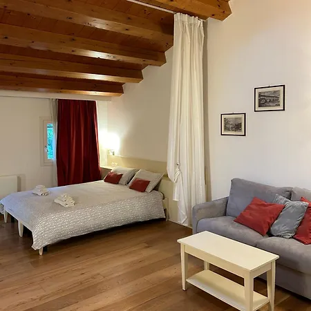 Beehouse - La Casa Delle Api Agriturismo Borso del Grappa Exterior photo