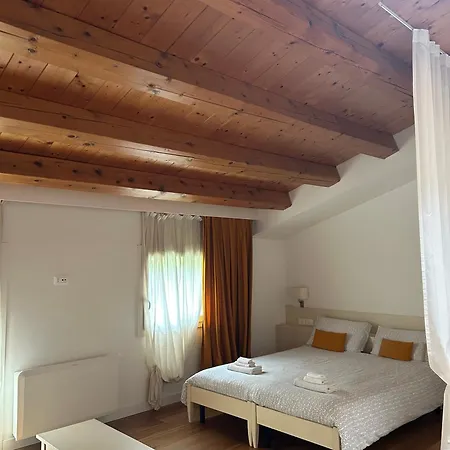 Beehouse - La Casa Delle Api Agriturismo Borso del Grappa Exterior photo